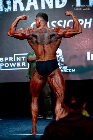 CLASSIC PHYSIQUE OVERALL